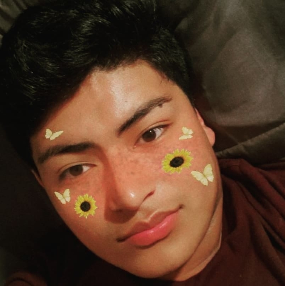 Meet your Posher, Adan